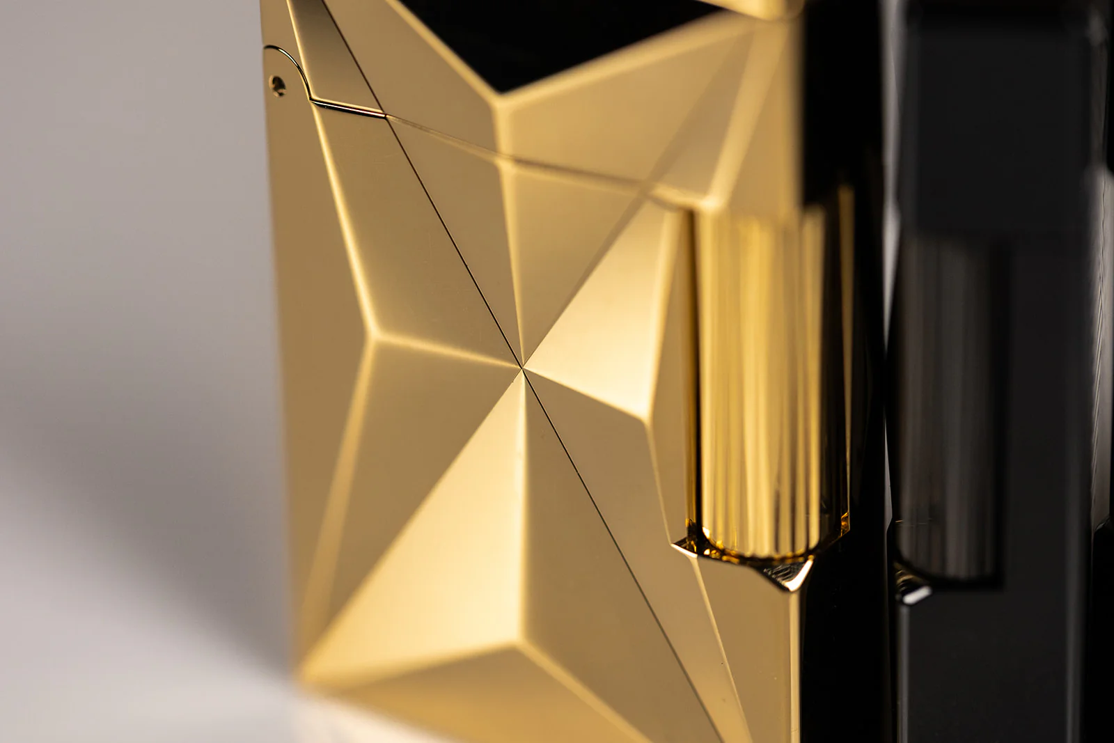 Lighter Small - Image 8